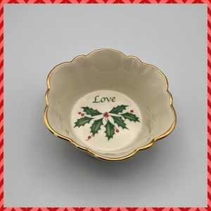 Lenox Holiday Fluted Candy Nut Dish
